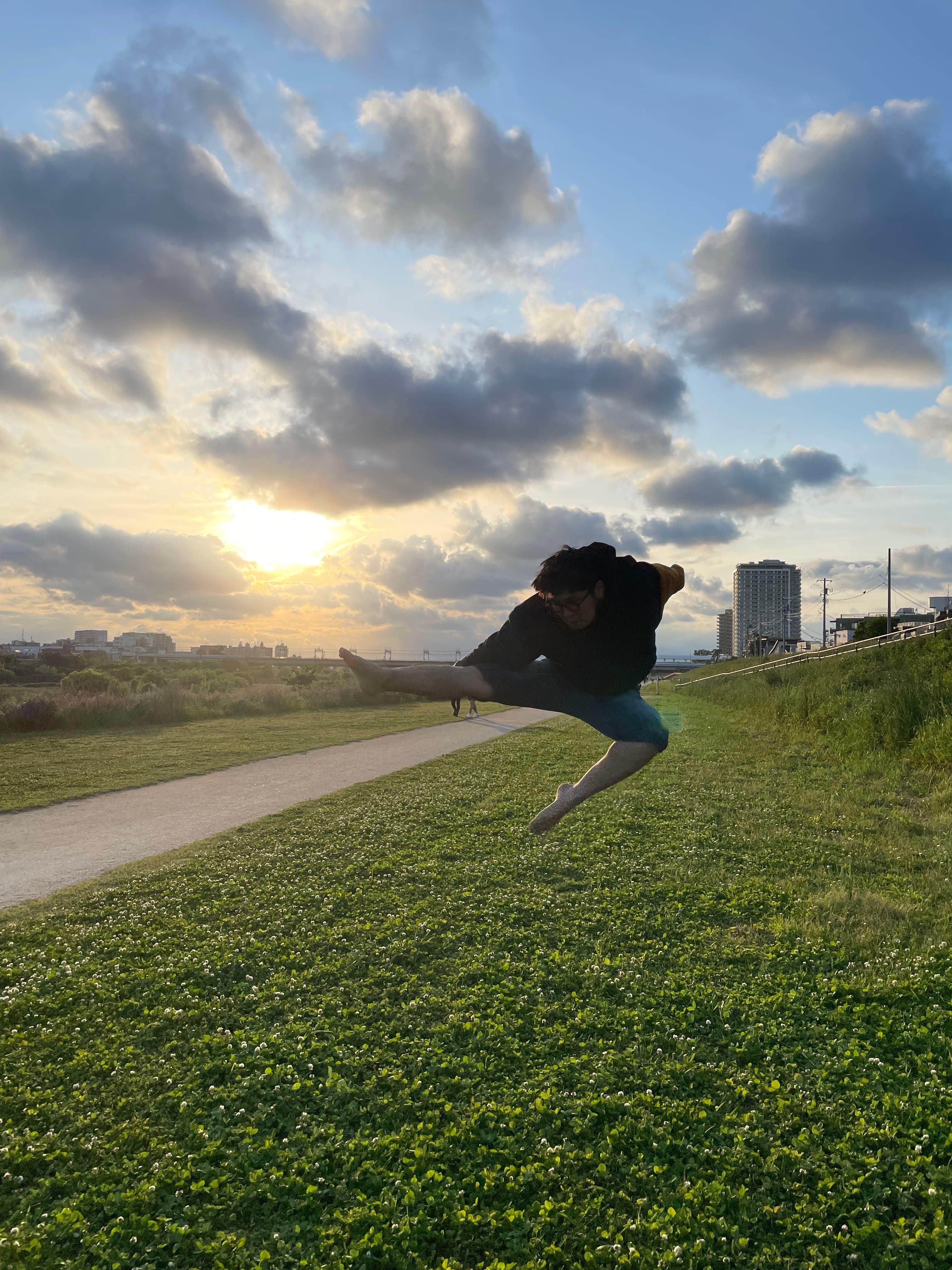 Me standing on stage at Reactathon delivering the keynote